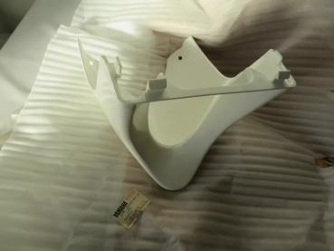 Preview: Yamaha Bugspoiler Motorverkleidung RD80 LCII RD125 LC engine cover 10W-28385-00-36 Original NEU